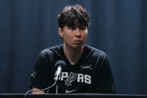 为什么打夏联不打世亚预？李贤重：在NBA打球是我人生最大的梦想