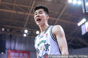 宋翔：郭昊文无缘NBA国王队夏季联赛 同曦男篮计划与其顶薪续约